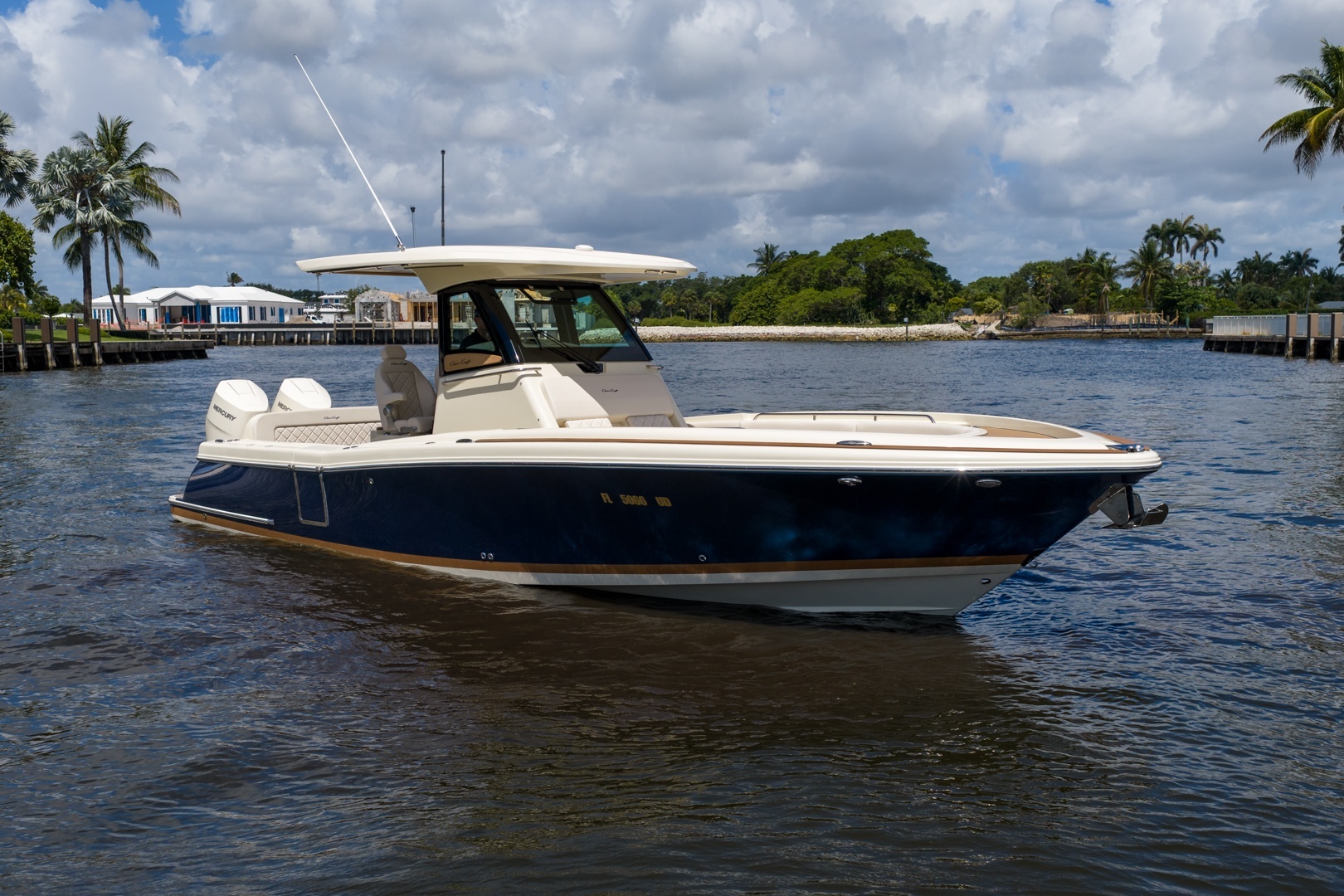 Chris-Craft-30 Catalina 2024 -Delray Beach-Florida-United States-6163762 | Thumbnail