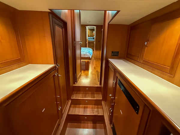 Marlow-53E 2018-Mist Stuart-Florida-United States-6179026