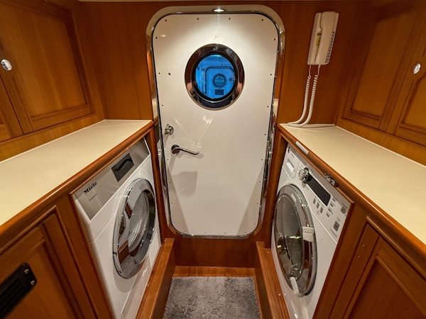 Marlow-53E 2018-Mist Stuart-Florida-United States-6178995