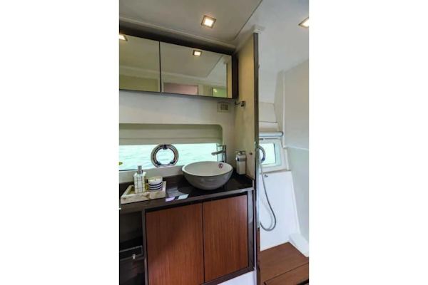 Schaefer-375 HT 2025 -Vancouver-British Columbia-Canada-6205186