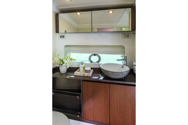 Schaefer-375 HT 2025 -Vancouver-British Columbia-Canada-6205185