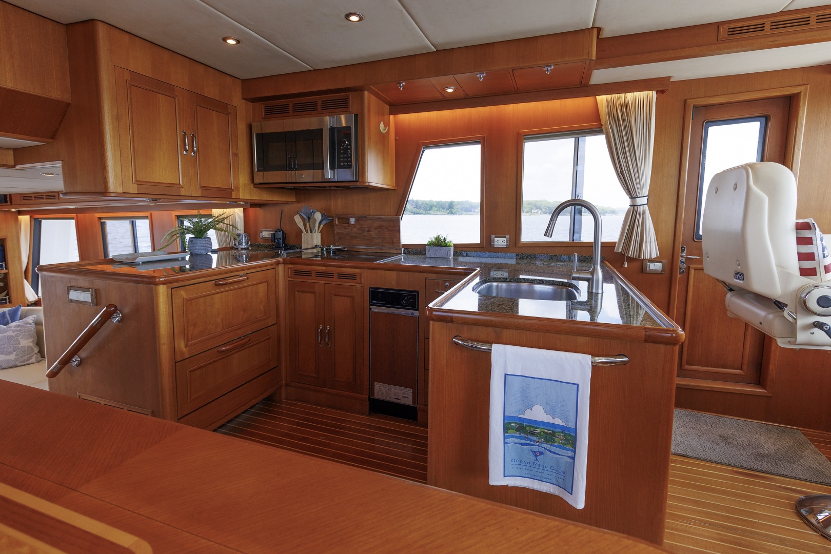 Grand Banks 2007-FeuryUs Old Saybrook-Connecticut-United States-42-6179357 | Thumbnail