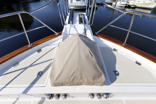 Grand Banks 2007-FeuryUs Old Saybrook-Connecticut-United States-Covers 5-6179402