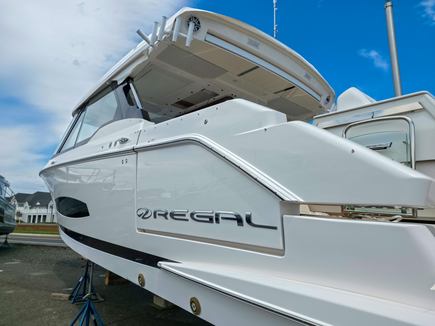 Regal-LX43 2026 -Ship Bottom-New Jersey-United States-6181415 | Thumbnail