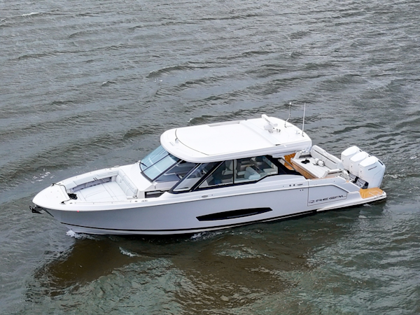 Regal-LX43 2026 -Ship Bottom-New Jersey-United States-6181424