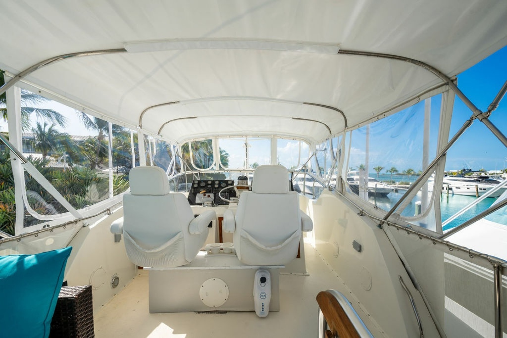 Hatteras-Yacht Fish 1979 -KEY WEST-Florida-United States-6180171 | Thumbnail