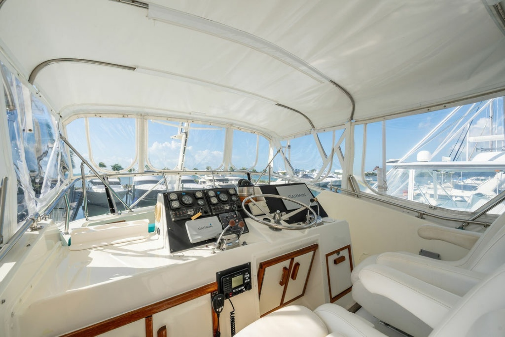 Hatteras-Yacht Fish 1979 -KEY WEST-Florida-United States-6180173 | Thumbnail