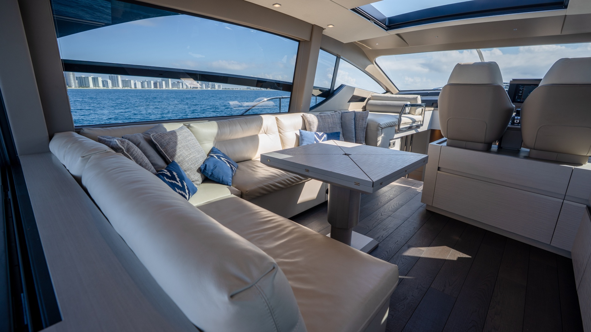 Pershing-7X 2024-NIKI Fort Lauderdale-Florida-United States-6181297 | Thumbnail