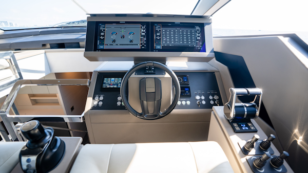 Pershing-7X 2024-NIKI Fort Lauderdale-Florida-United States-6181303
