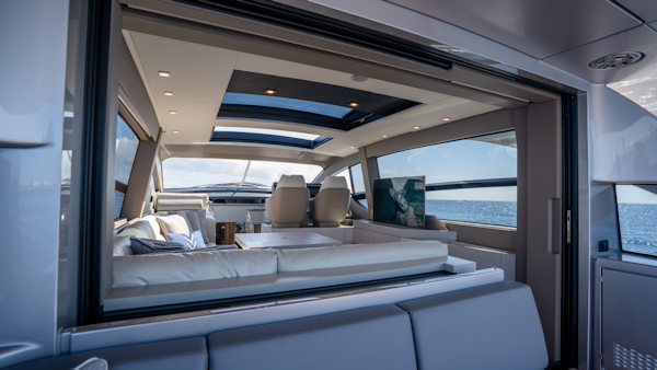 Pershing-7X 2024-NIKI Fort Lauderdale-Florida-United States-6181295
