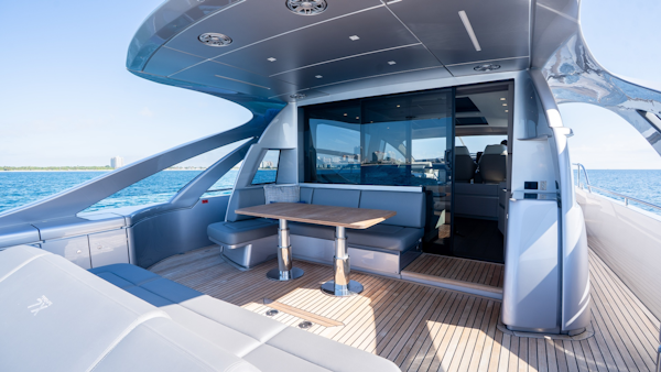 Pershing-7X 2024-NIKI Fort Lauderdale-Florida-United States-6181278