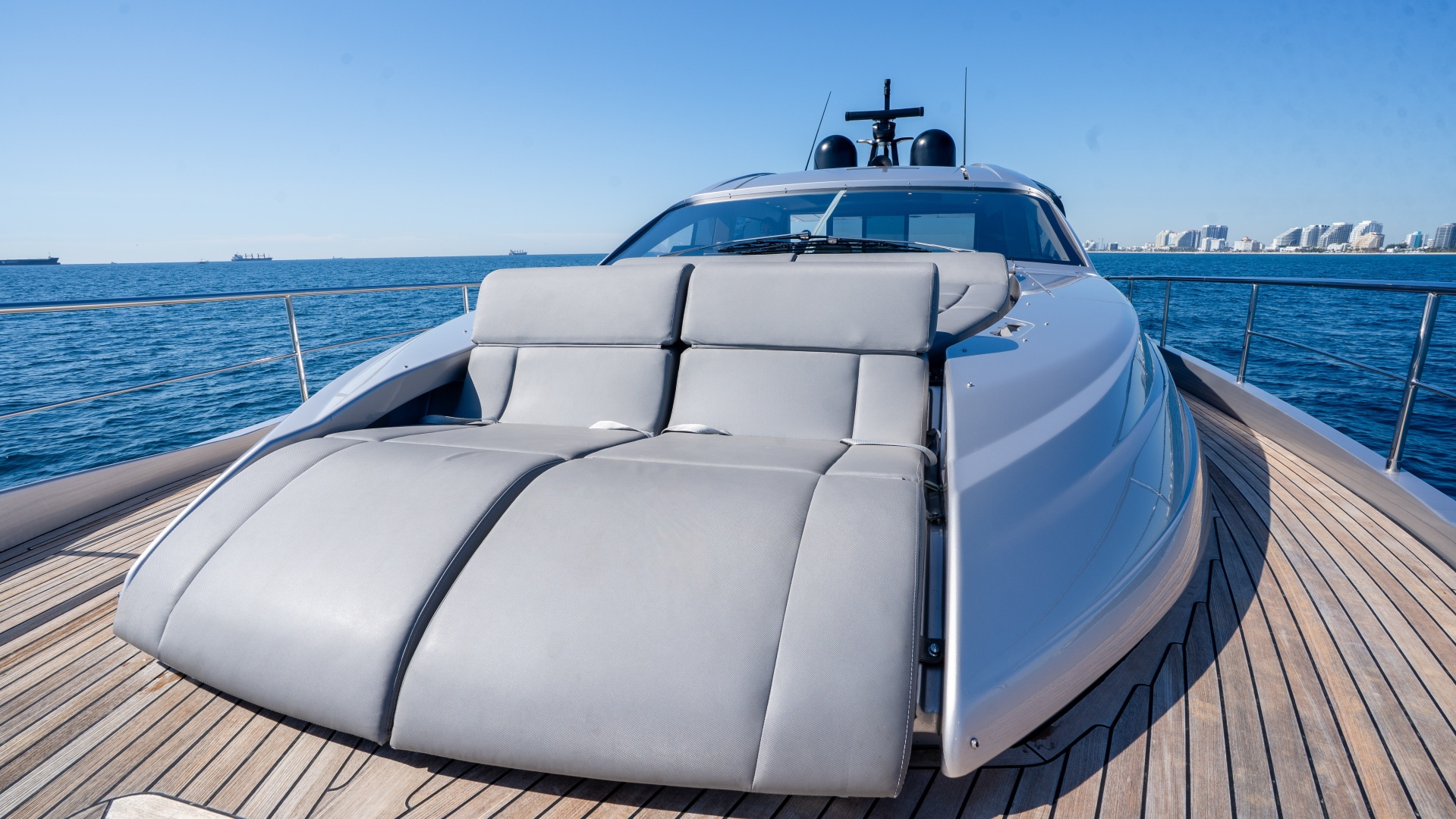 Pershing-7X 2024-NIKI Fort Lauderdale-Florida-United States-6181291 | Thumbnail