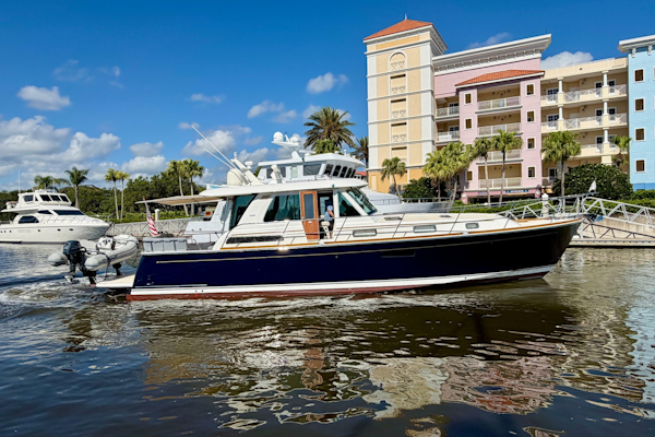 Sabre-48 Salon Express 2016-Mimi Palm Coast-Florida-United States-6181675