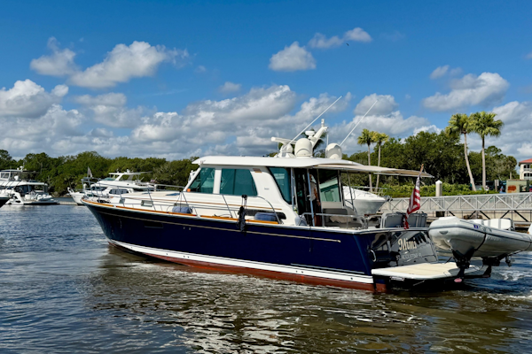 Sabre-48 Salon Express 2016-Mimi Palm Coast-Florida-United States-6181683