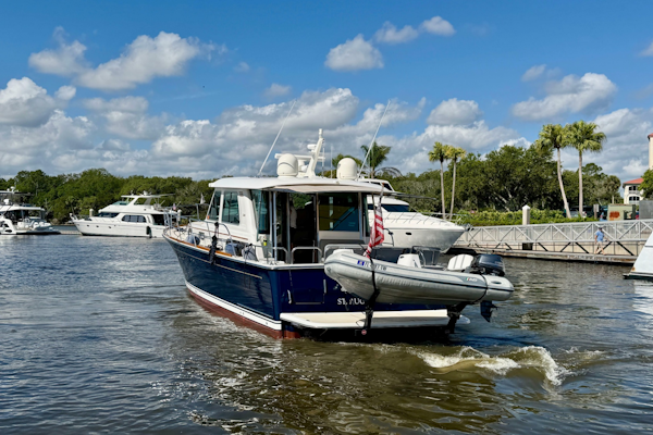 Sabre-48 Salon Express 2016-Mimi Palm Coast-Florida-United States-6181686