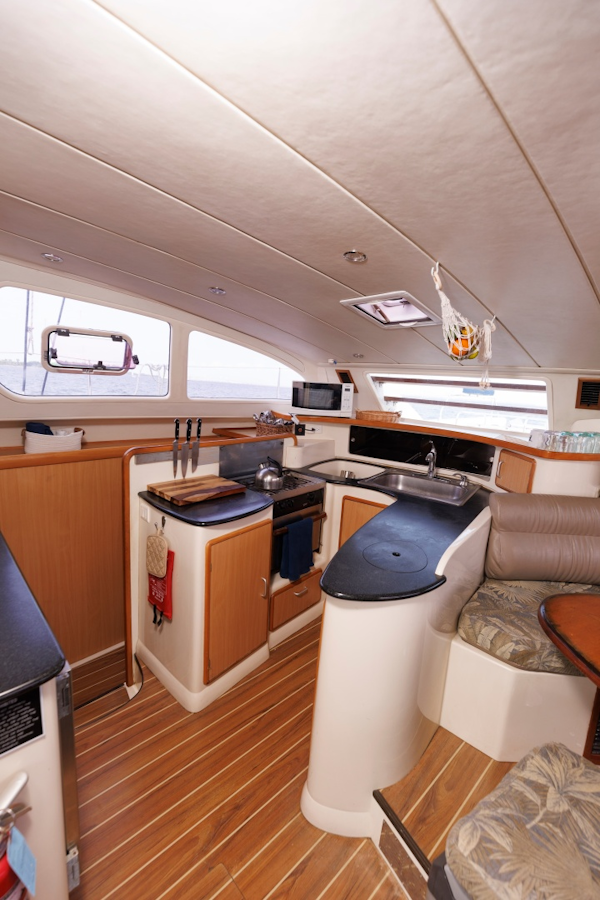 Leopard-43 2006-ESCAPE Galesville-Maryland-United States-6181768