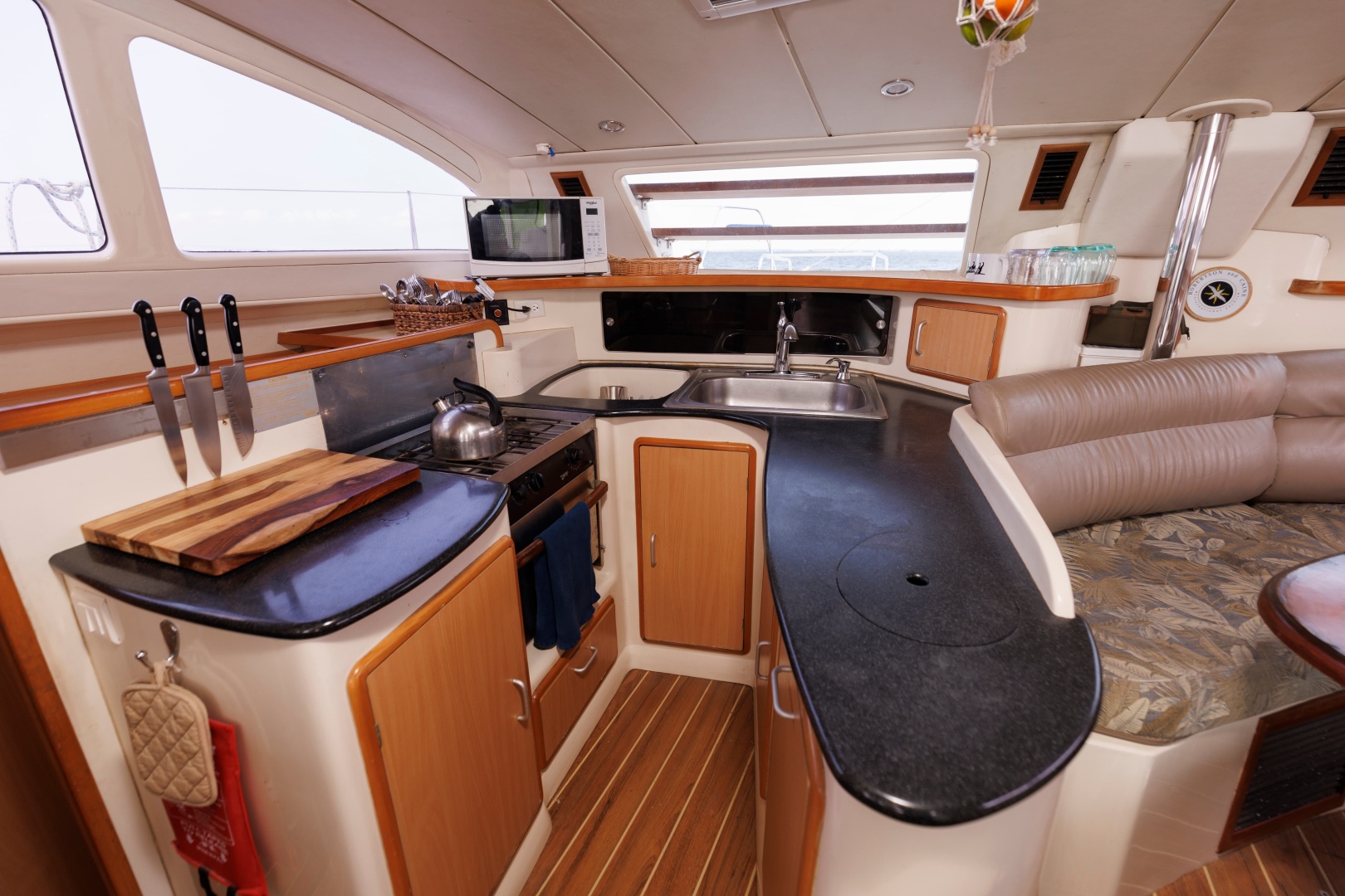 Leopard-43 2006-ESCAPE Galesville-Maryland-United States-6181773 | Thumbnail