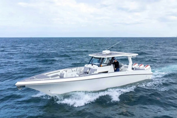 Fountain-38 SCX 2023-Sip Happens Pompano Beach-Florida-United States-6248961