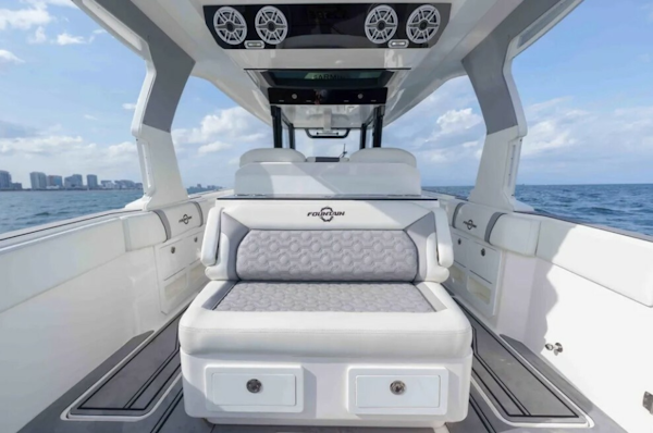 Fountain-38 SCX 2023-Sip Happens Pompano Beach-Florida-United States-6248982