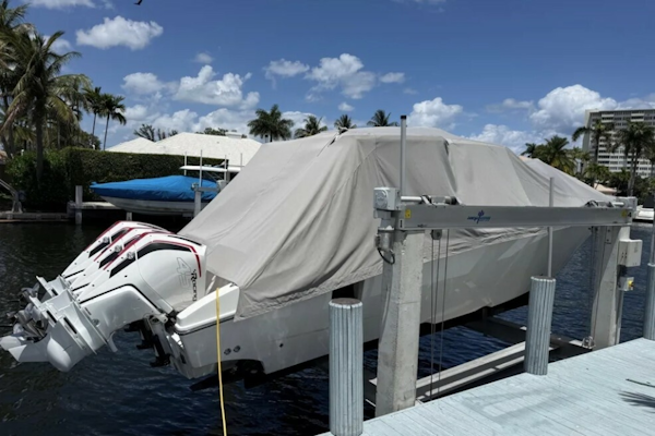 Fountain-38 SCX 2023-Sip Happens Pompano Beach-Florida-United States-6249017