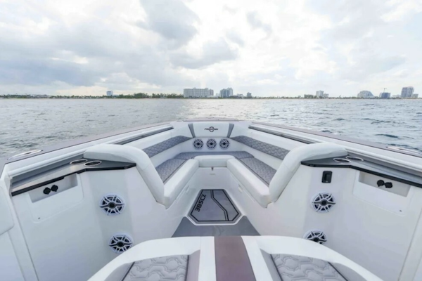 Fountain-38 SCX 2023-Sip Happens Pompano Beach-Florida-United States-6248973