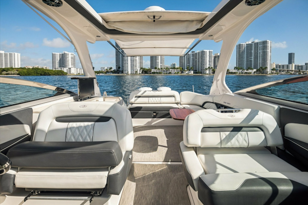 Regal-33 OBX 2019-Sea Senor Hallandale Beach-Florida-United States-6181975