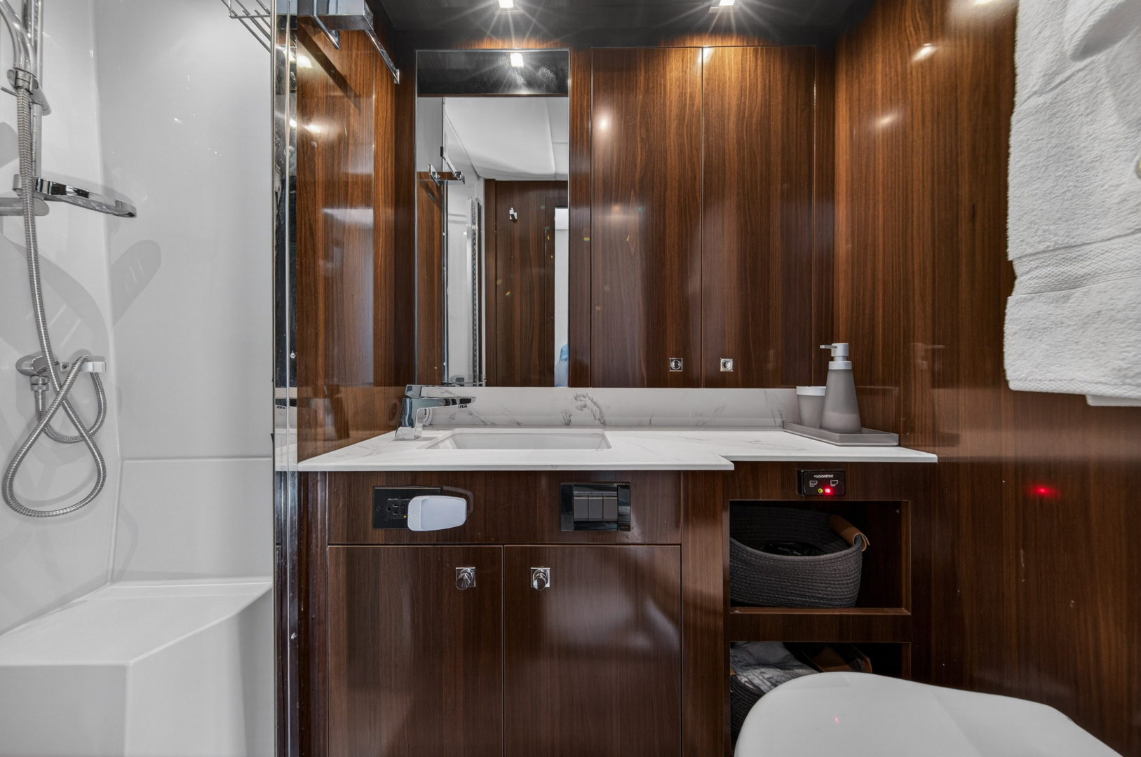 Cruisers Yachts-50 CANTIUS 2023 -Stuart-Florida-United States-6182288 | Thumbnail