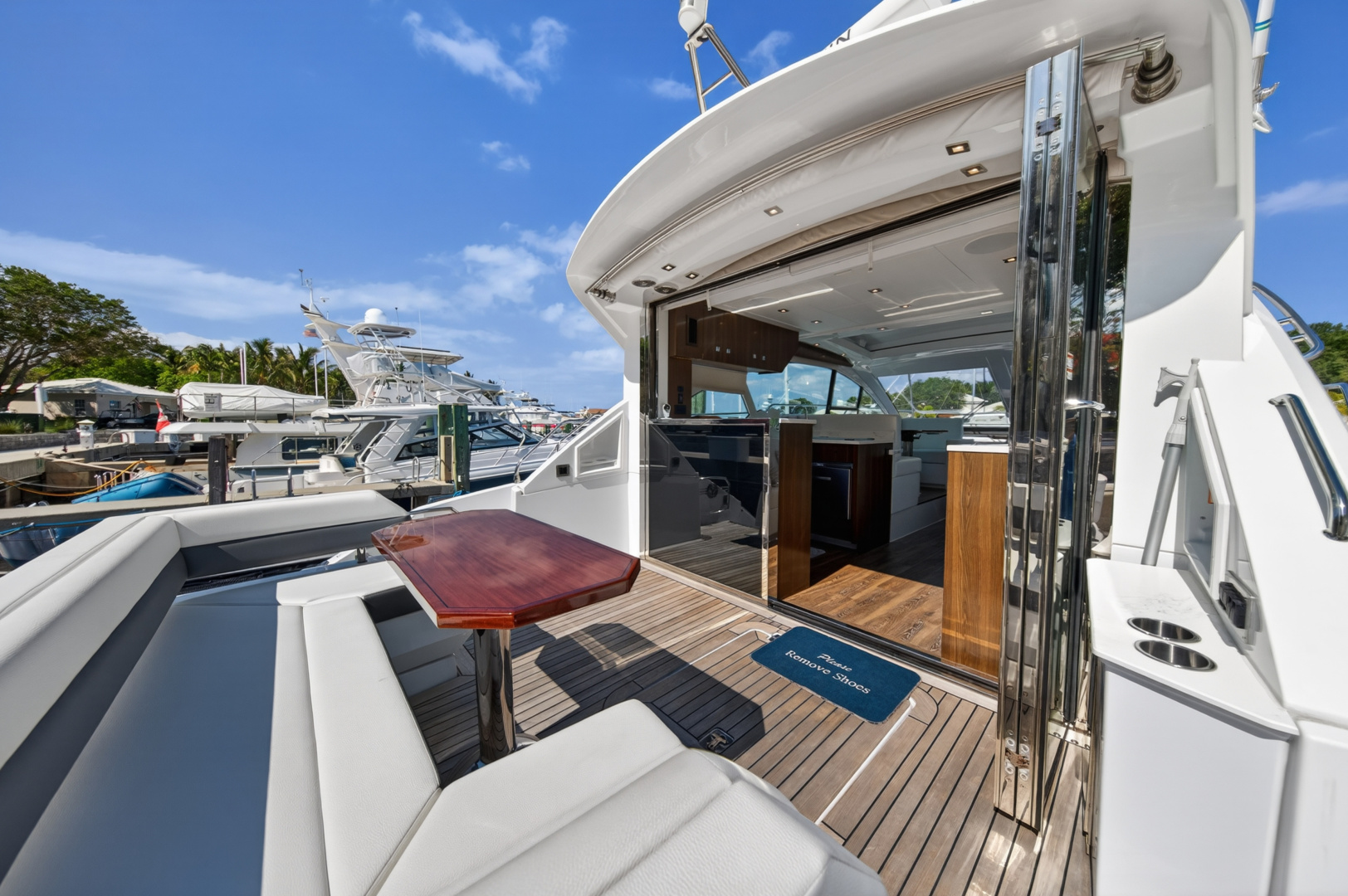 Cruisers Yachts-50 CANTIUS 2023 -Stuart-Florida-United States-6182215 | Thumbnail
