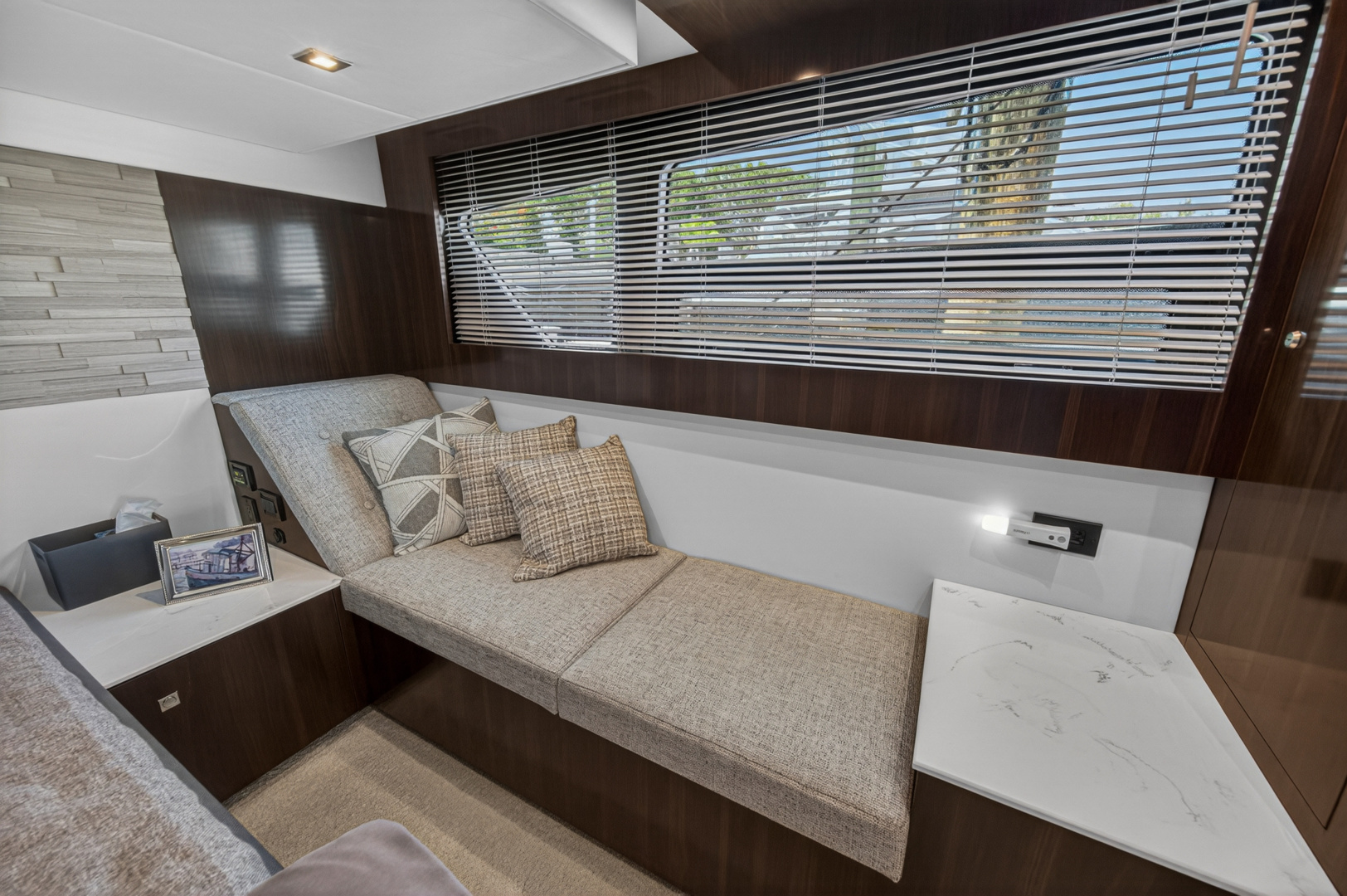 Cruisers Yachts-50 CANTIUS 2023 -Stuart-Florida-United States-6182285 | Thumbnail