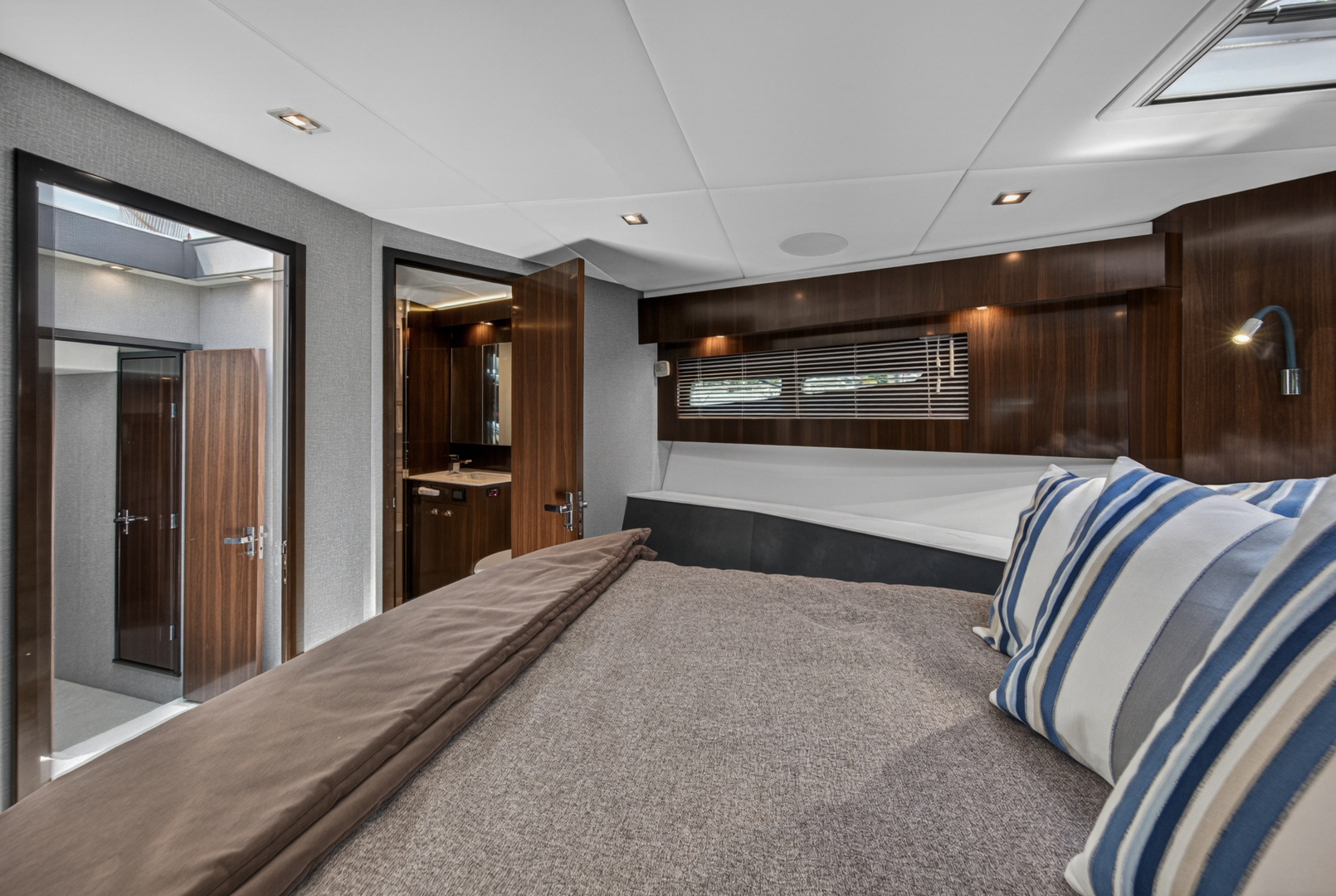 Cruisers Yachts-50 CANTIUS 2023 -Stuart-Florida-United States-6182260 | Thumbnail