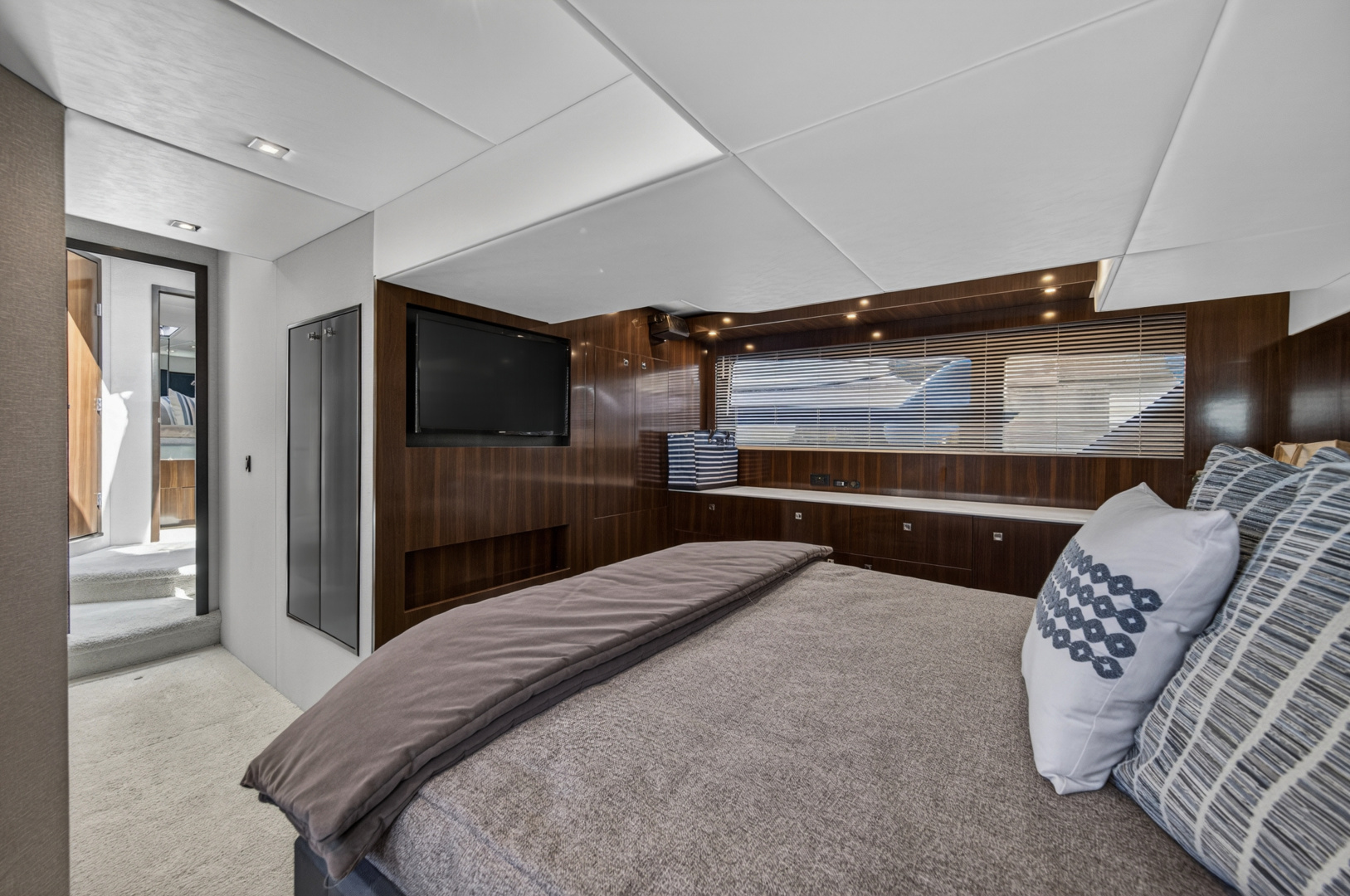 Cruisers Yachts-50 CANTIUS 2023 -Stuart-Florida-United States-6182279 | Thumbnail