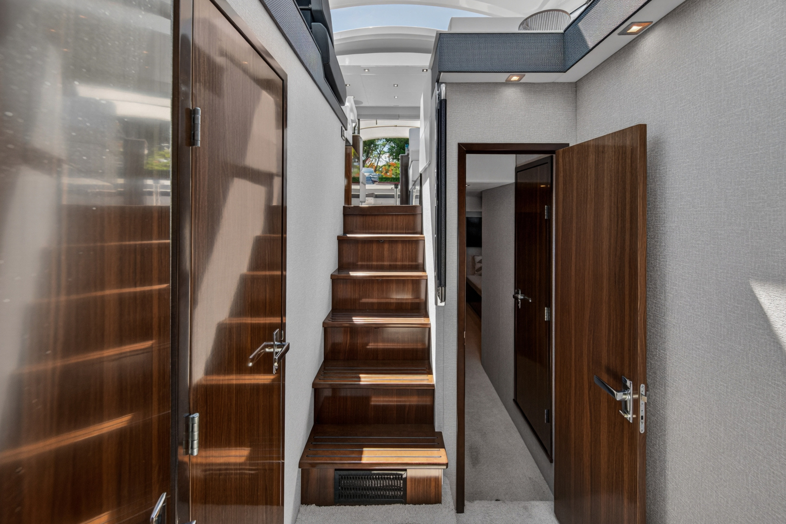 Cruisers Yachts-50 CANTIUS 2023 -Stuart-Florida-United States-6182275 | Thumbnail