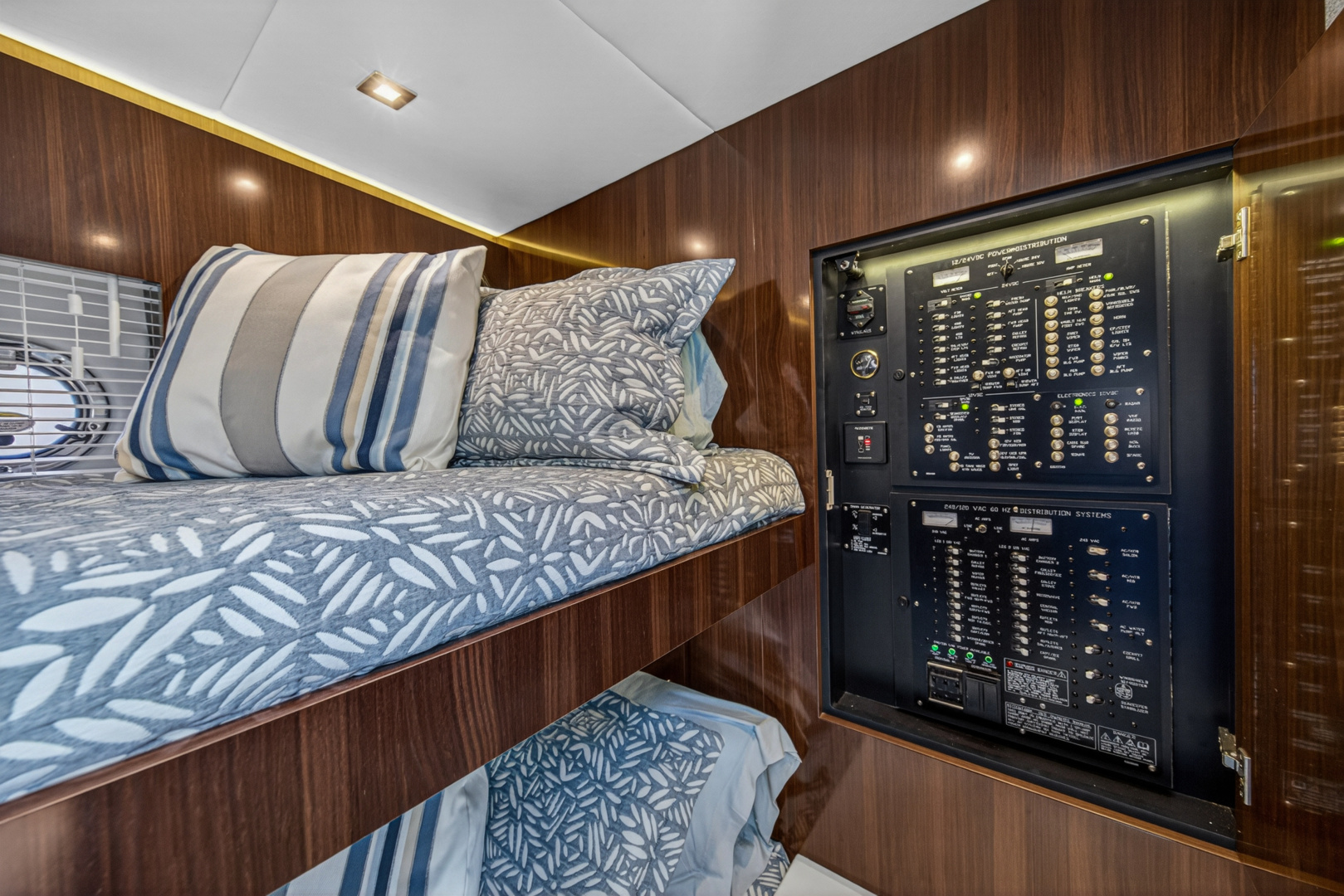 Cruisers Yachts-50 CANTIUS 2023 -Stuart-Florida-United States-6182289 | Thumbnail