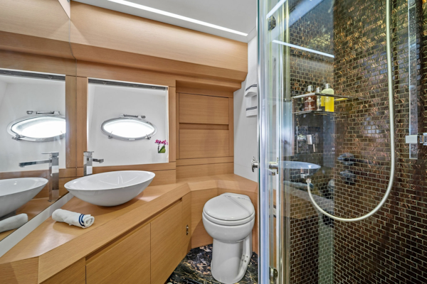 Pershing-82 2013-DOROTHY ANN Miami Beach-Florida-United States-6190637