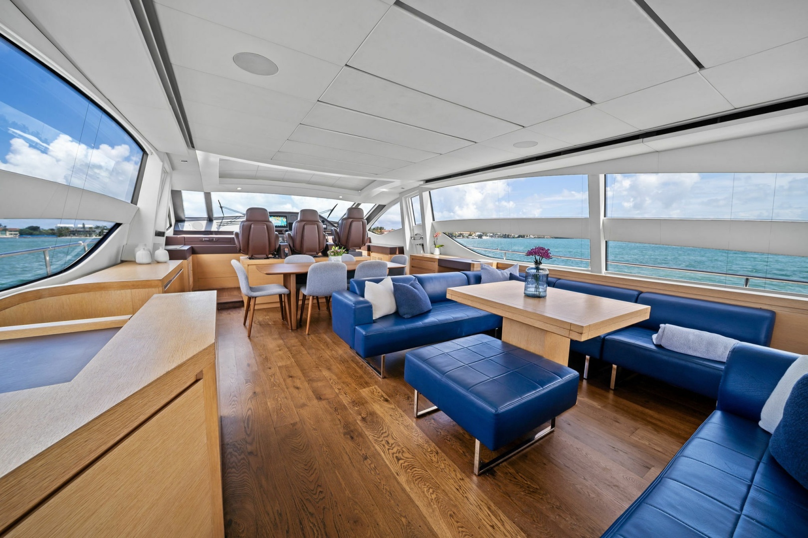 Pershing-82 2013-DOROTHY ANN Miami Beach-Florida-United States-6190623 | Thumbnail