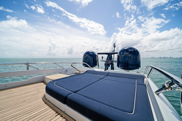 Pershing-82 2013-DOROTHY ANN Miami Beach-Florida-United States-6190619