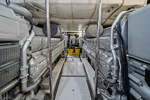 Pershing-82 2013-DOROTHY ANN Miami Beach-Florida-United States-6190638