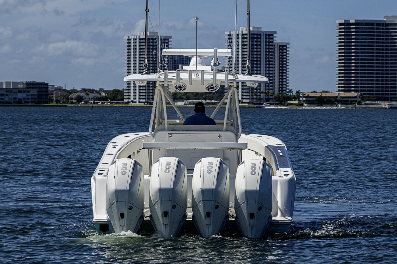 SeaVee-390B 2023-HARD BILLS Riviera Beach-Florida-United States-6186242 | Thumbnail