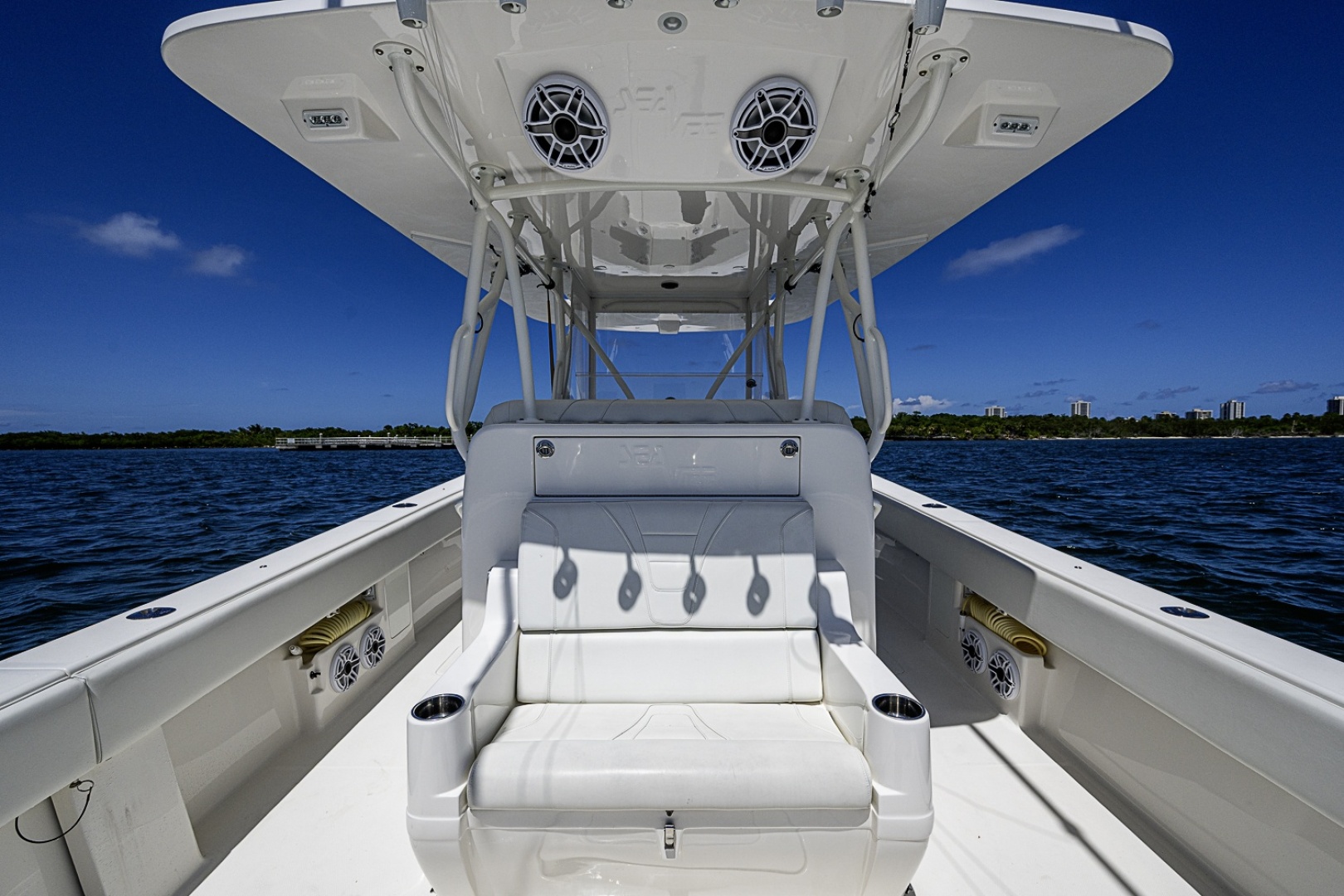 SeaVee-390B 2023-HARD BILLS Riviera Beach-Florida-United States-6186231 | Thumbnail