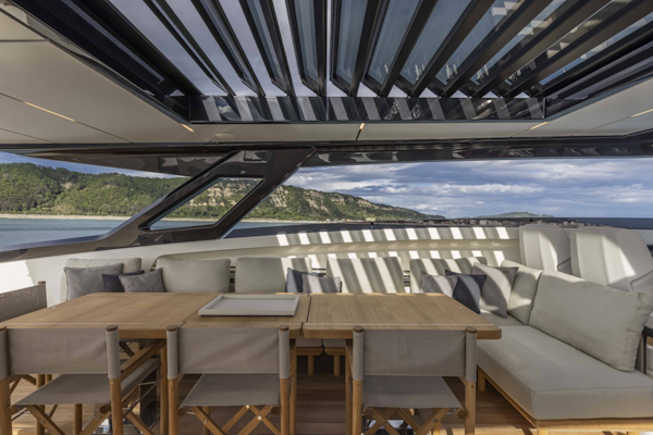 Ferretti Yachts-1000 2023-DANIMA Napoli-Italy-6186263