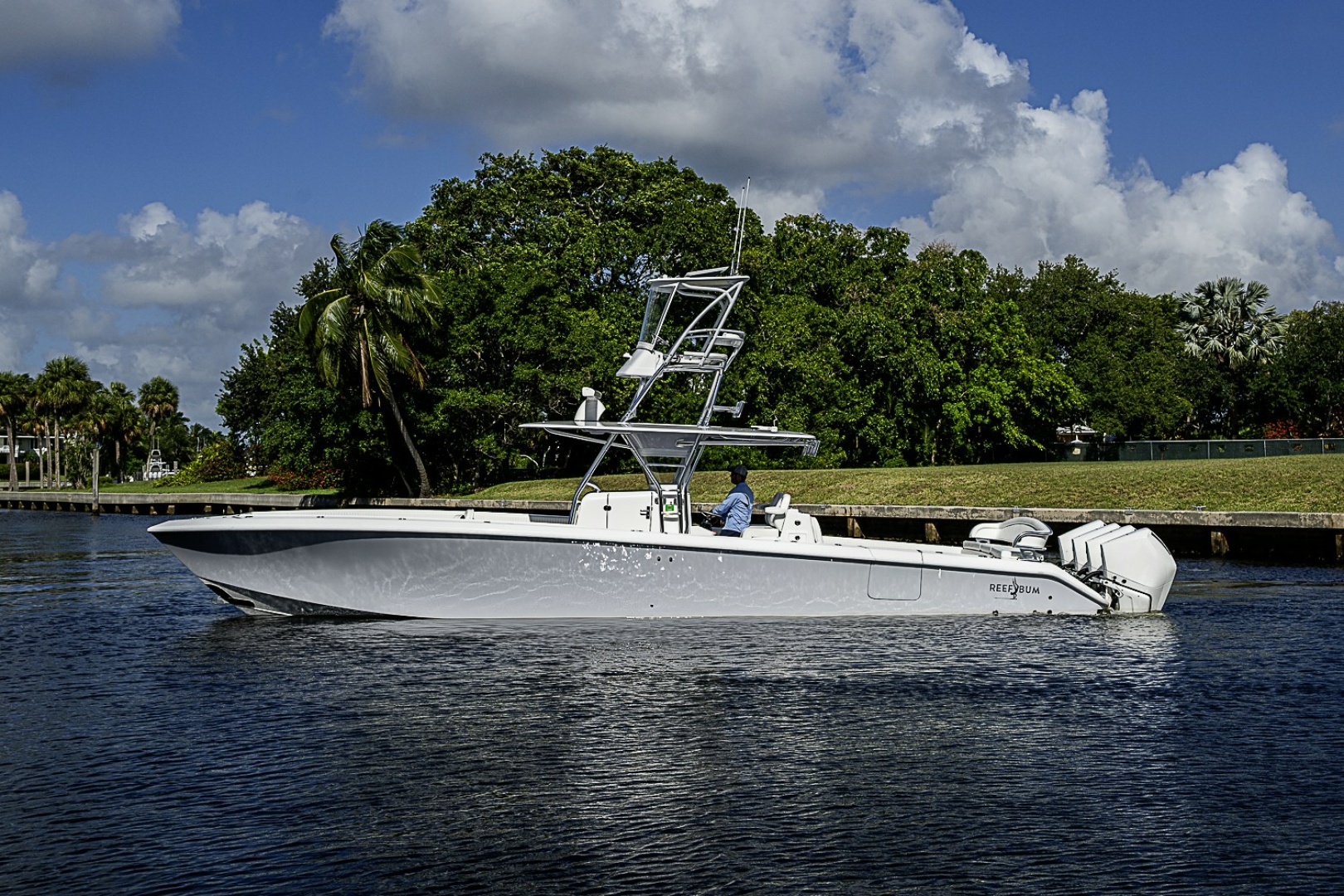 Bahama-41 Open CC 2022-REEF BUM Coral Gables-Florida-United States-6186246 | Thumbnail