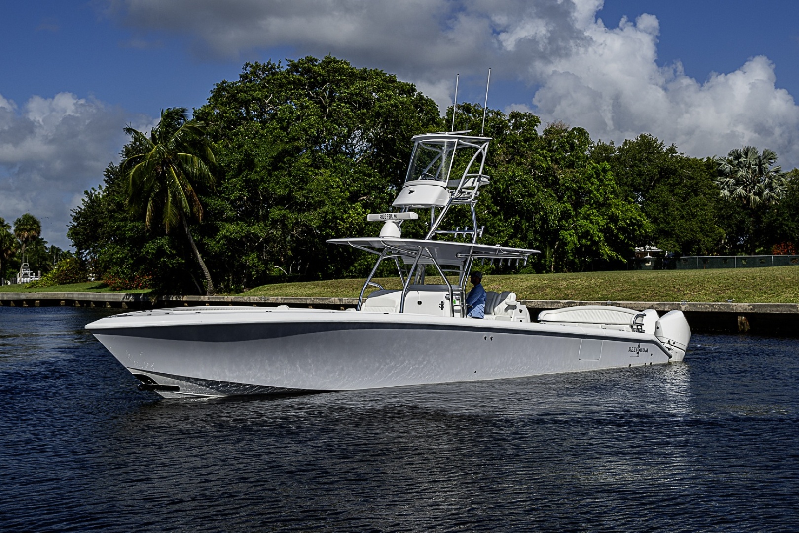 Bahama-41 Open CC 2022-REEF BUM Coral Gables-Florida-United States-6186292 | Thumbnail