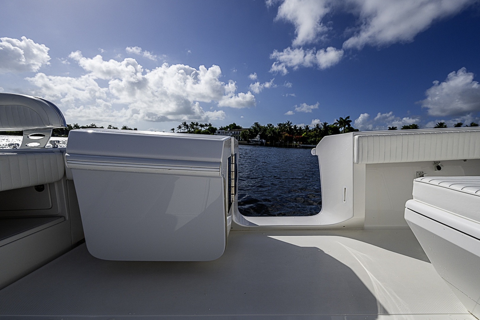 Bahama-41 Open CC 2022-REEF BUM Coral Gables-Florida-United States-6186280 | Thumbnail