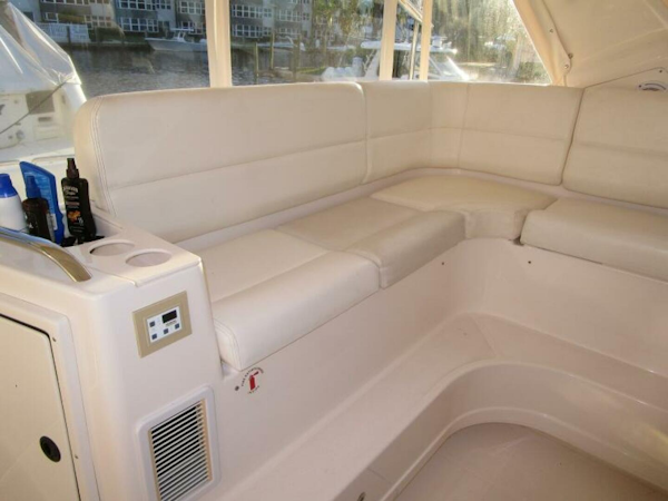 Tiara Yachts-5200 Express 2003-ENDLESS SUMMER Ft. Lauderdale-Florida-United States-Seating Helm Deck To Port-6186512