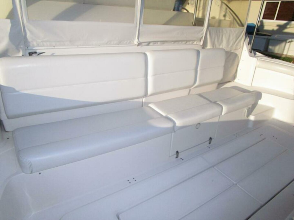 Tiara Yachts-5200 Express 2003-ENDLESS SUMMER Ft. Lauderdale-Florida-United States-Forward Cockpit Seat-6186520