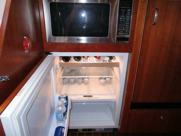 Tiara Yachts-5200 Express 2003-ENDLESS SUMMER Ft. Lauderdale-Florida-United States-Fridge & Freezer-6186484