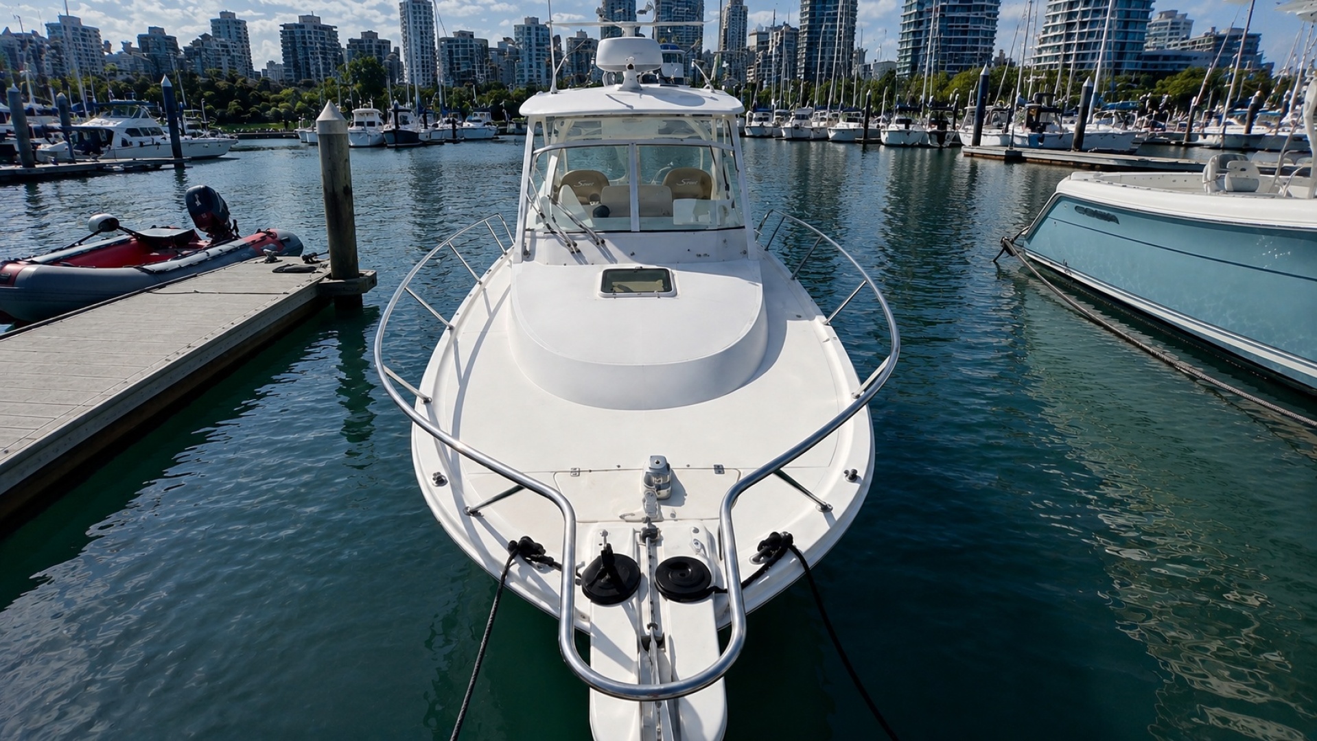 Scout-262 Abaco 2010 -VANCOUVER-British Columbia-Canada-6187089 | Thumbnail