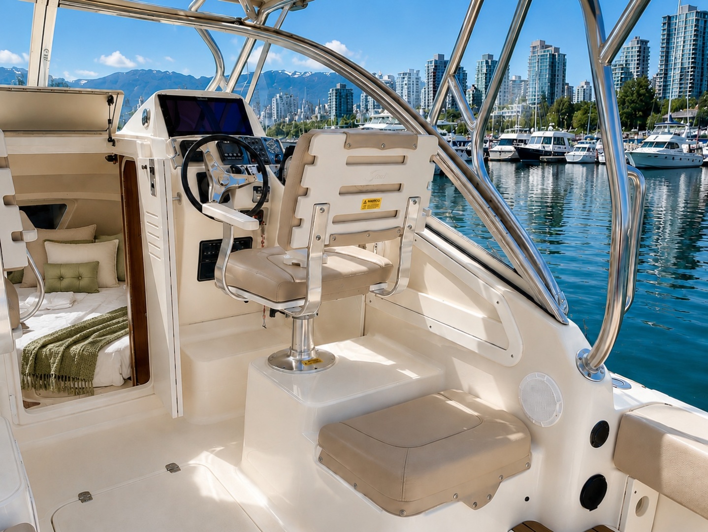 Scout-262 Abaco 2010 -VANCOUVER-British Columbia-Canada-6187099 | Thumbnail