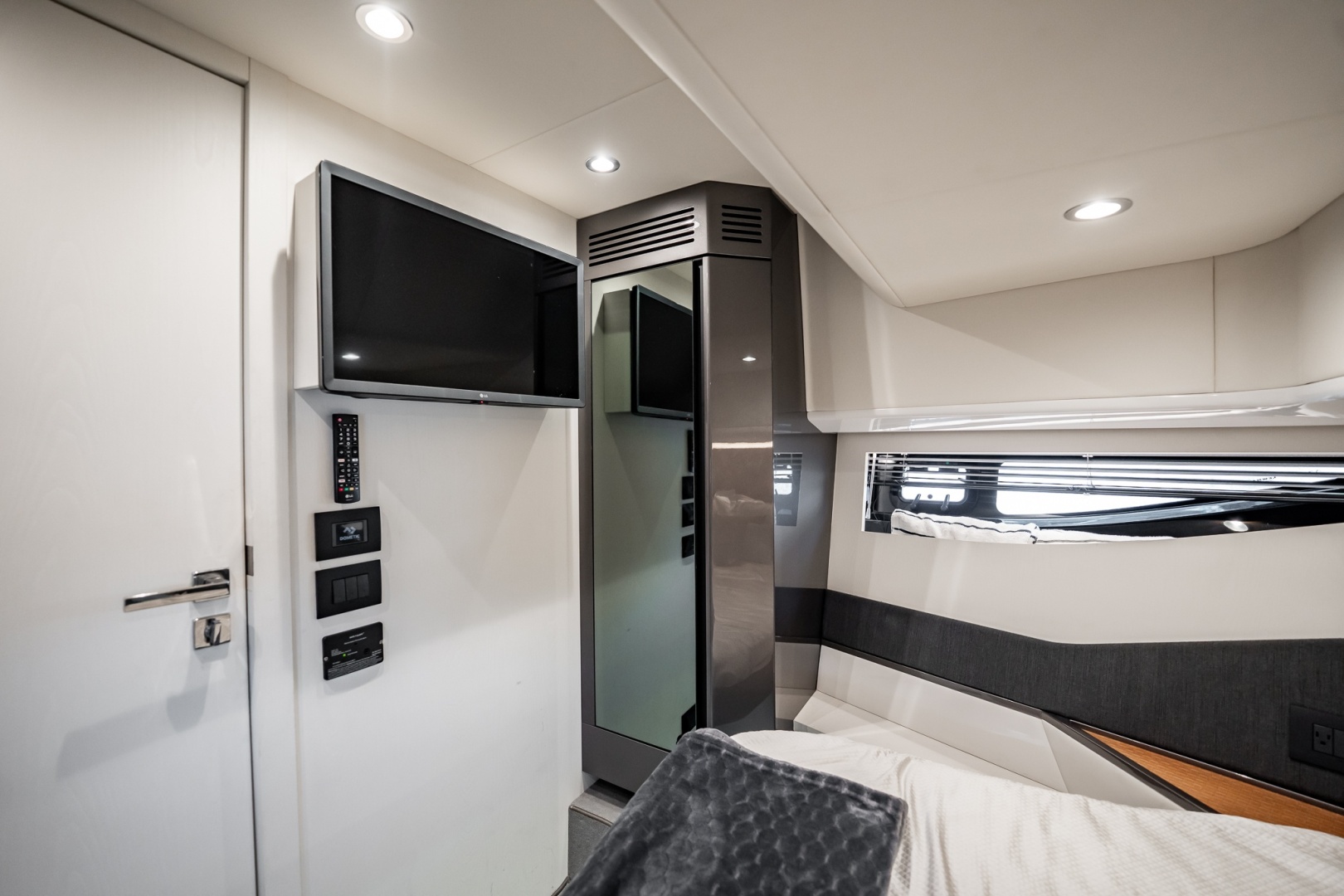 Azimut-VERVE 47 2021-QUATTRO CAVALLI Miami Beach-Florida-United States-6252890 | Thumbnail
