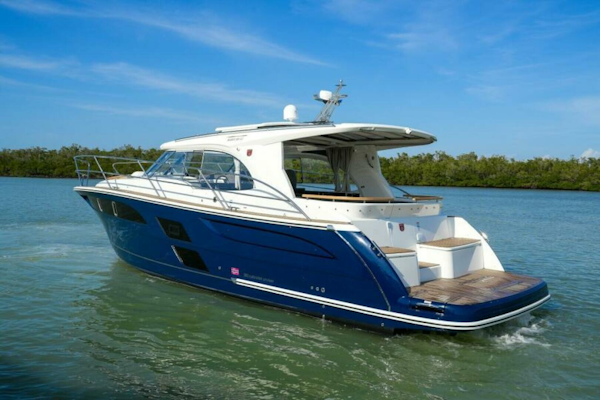 Marex-360 Cabriolet Cruiser 2026 -Sea Bright-New Jersey-United States-6187373
